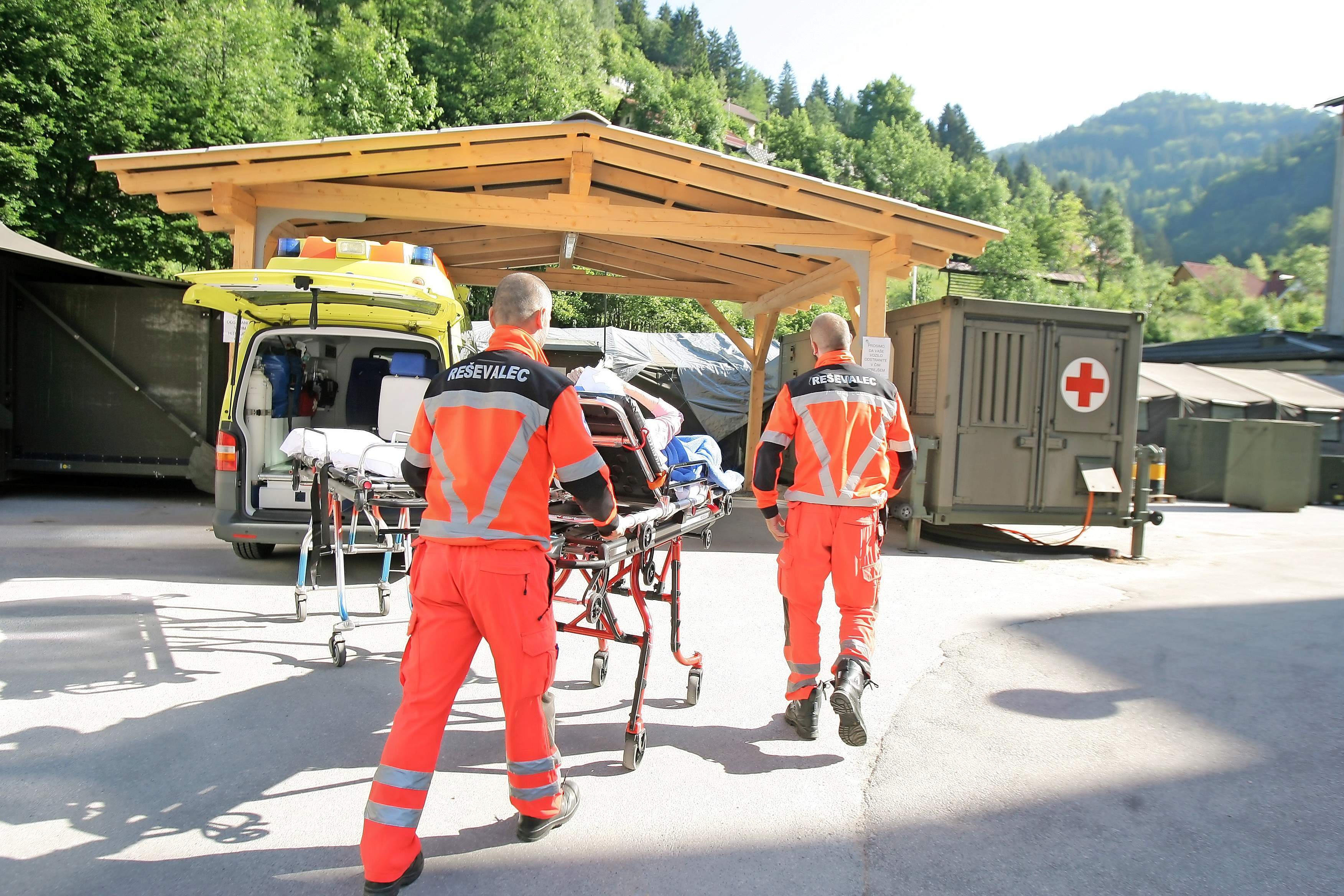 Gorenjski glas Arhiv Bolniki stavke niso močno občutili